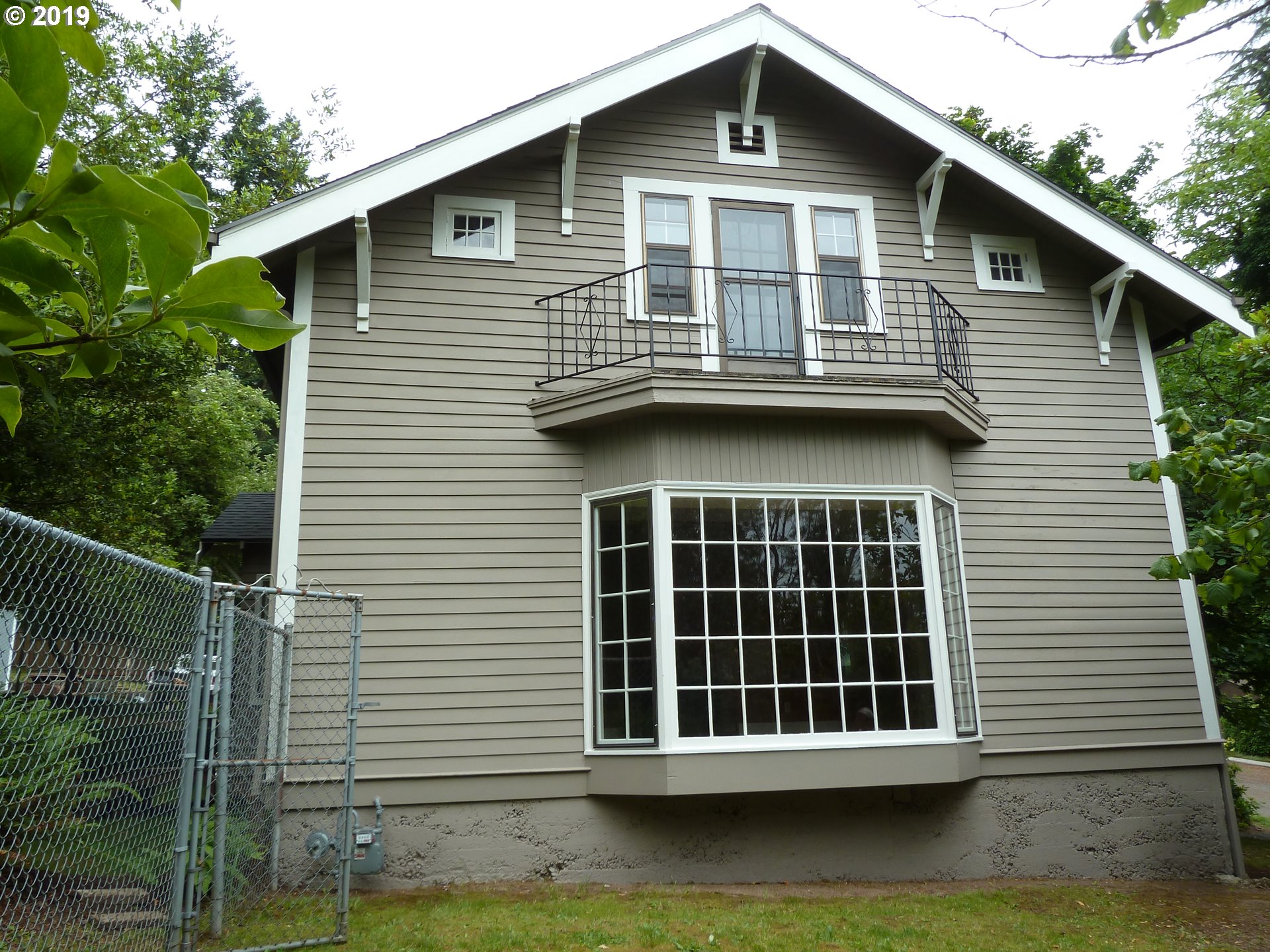 4150 Southwest Carson Street Portland, OR 97219 - Photo 3 of 31 Gallery Image 3