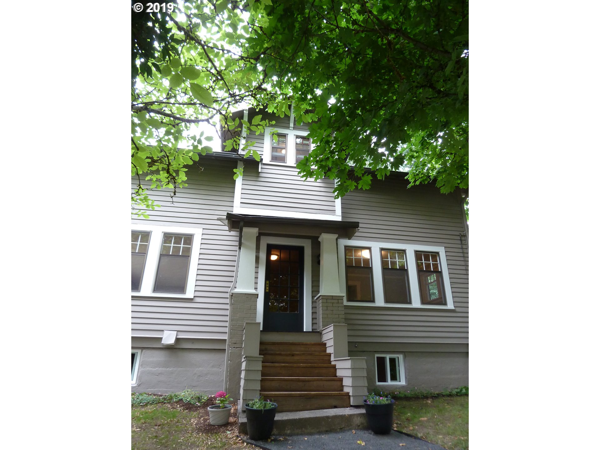 4150 Southwest Carson Street Portland, OR 97219 - Photo 4 of 31 Gallery Image 4