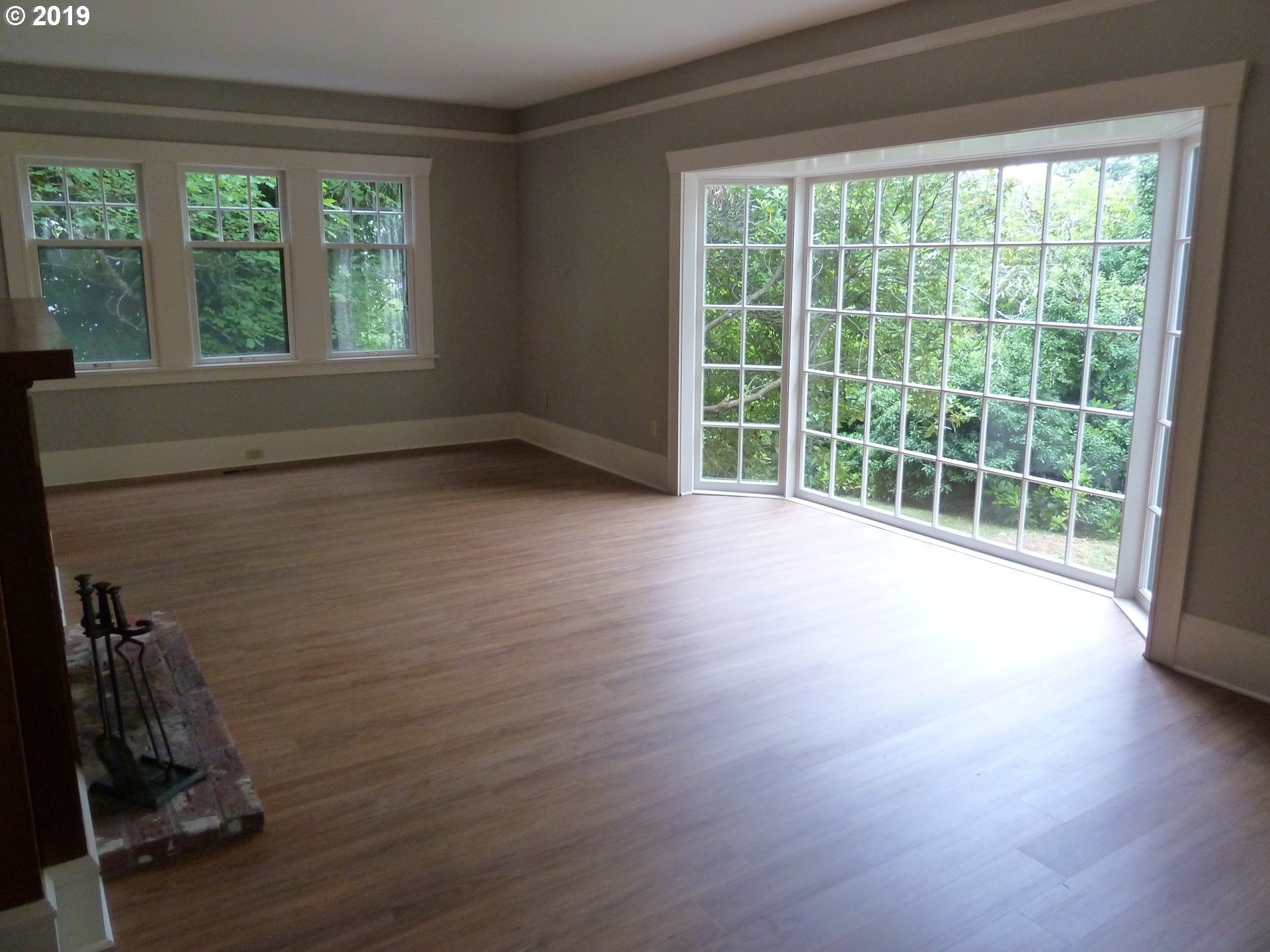 4150 Southwest Carson Street Portland, OR 97219 - Photo 5 of 31 Gallery Image 5