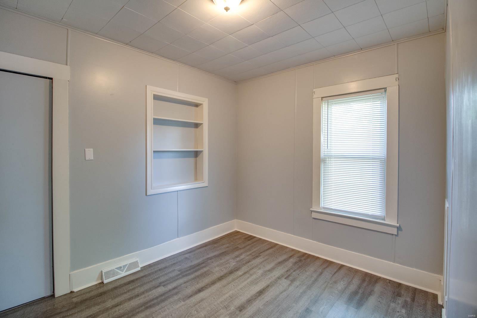 210 West Thomas Street Roxana, IL 62084 - Photo 15 of 20