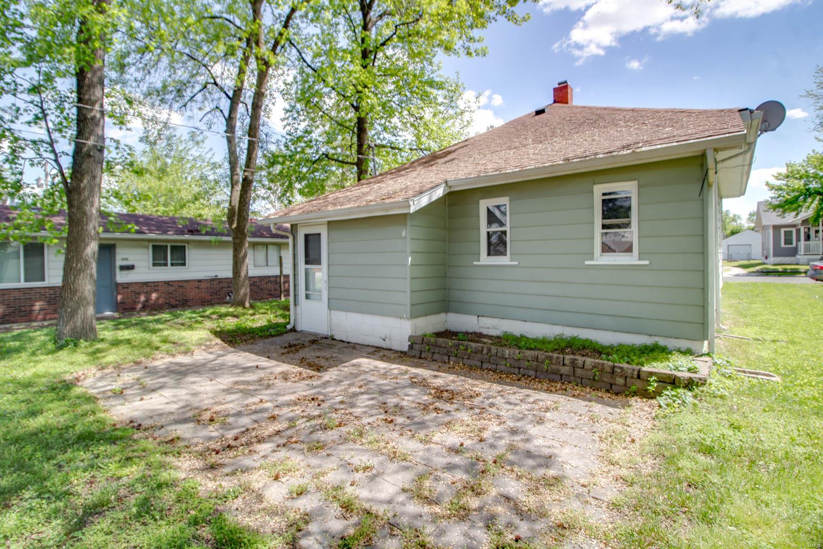 210 West Thomas Street Roxana, IL 62084 - Photo 19 of 20