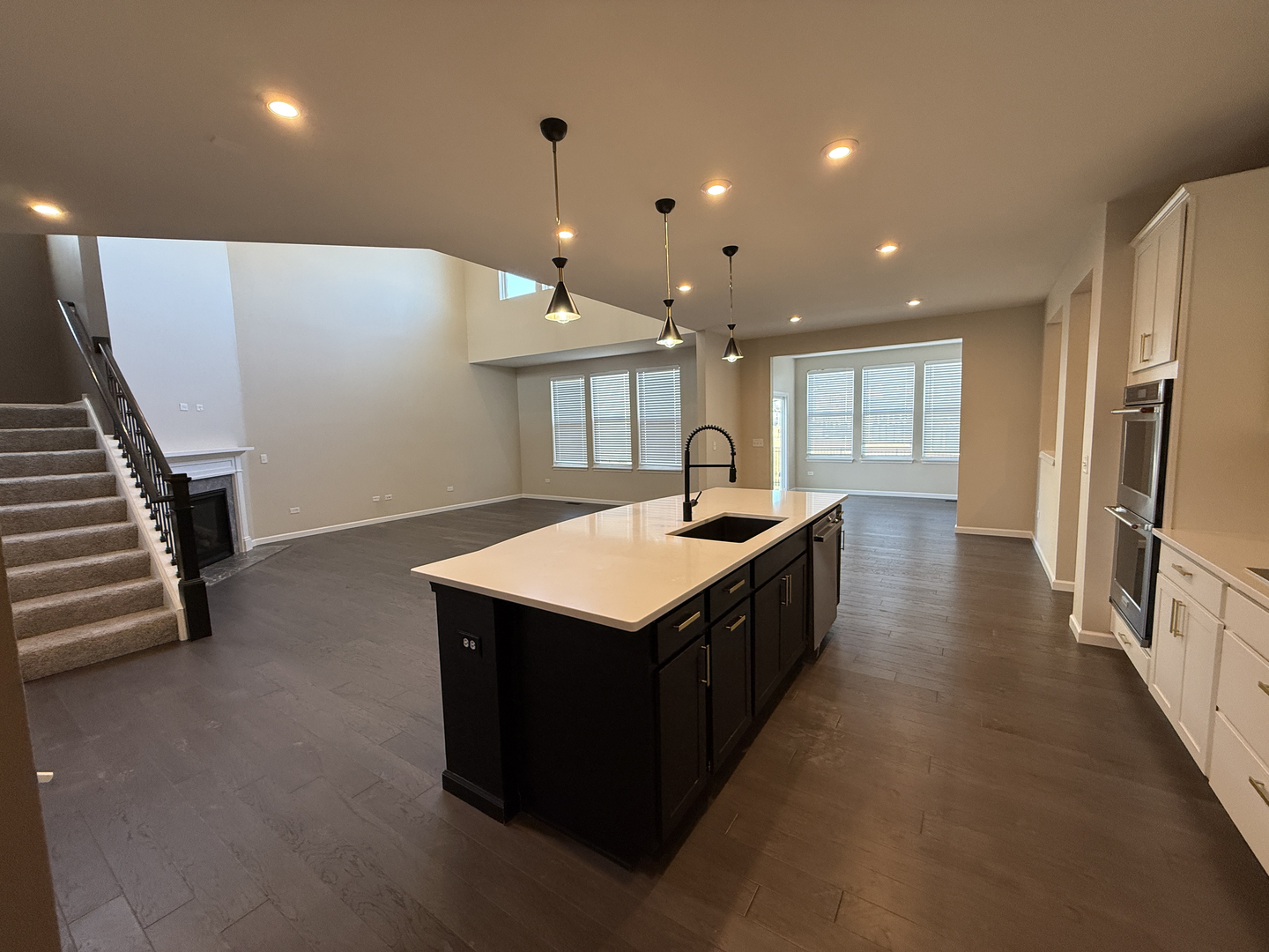 2344 Corn Lily Road Naperville, IL 60564 - Photo 14 of 40 Gallery Image 14