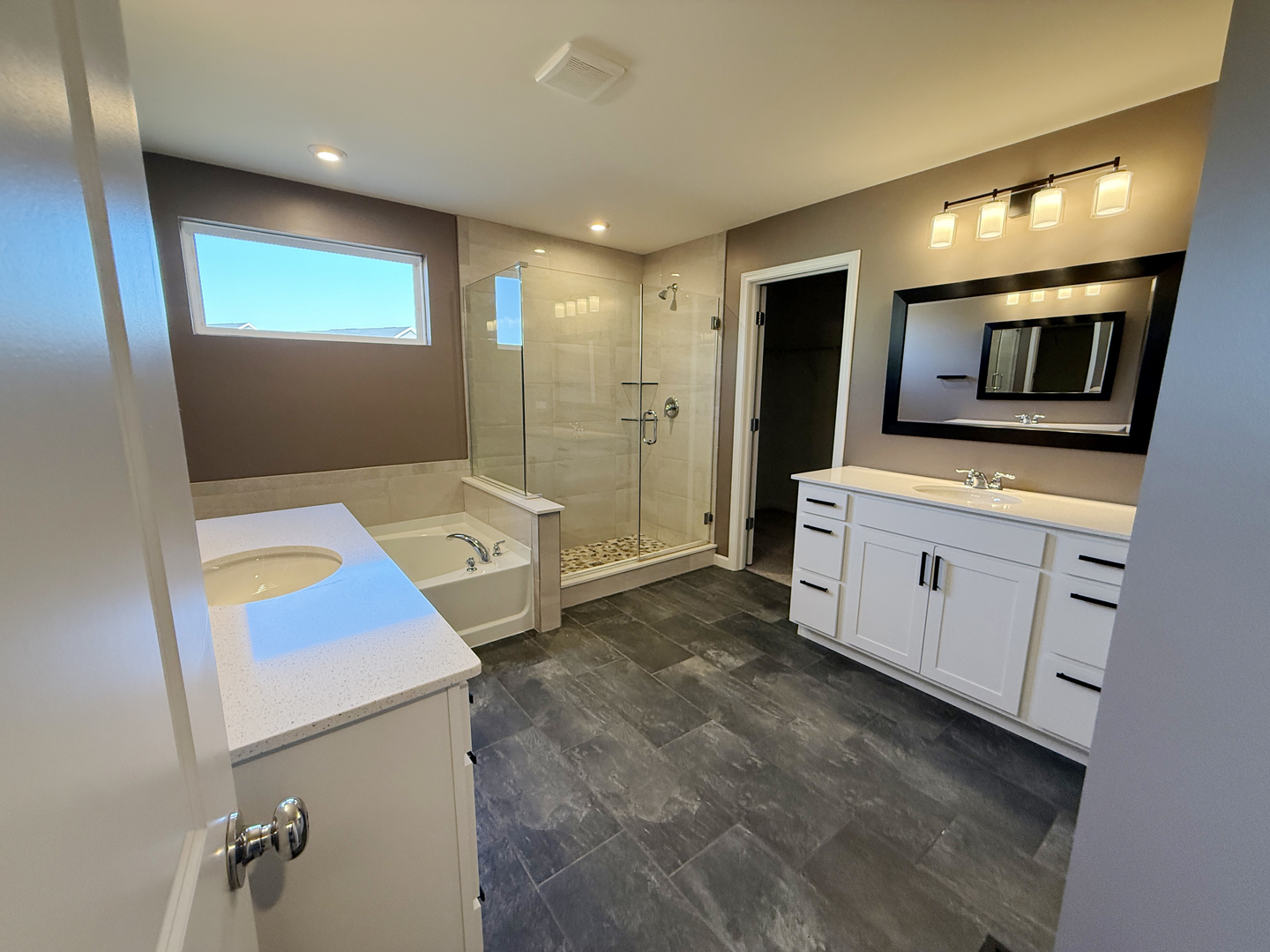 2344 Corn Lily Road Naperville, IL 60564 - Photo 27 of 40 Gallery Image 27