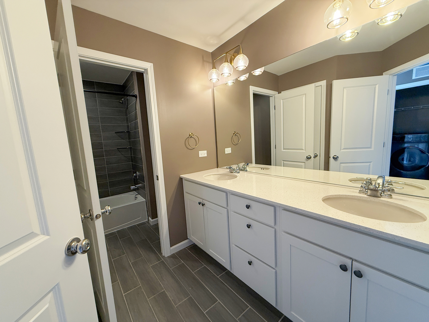 2344 Corn Lily Road Naperville, IL 60564 - Photo 34 of 40 Gallery Image 34