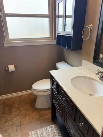 $2,300 | 2025 Lowden Street, Abilene, TX 79603