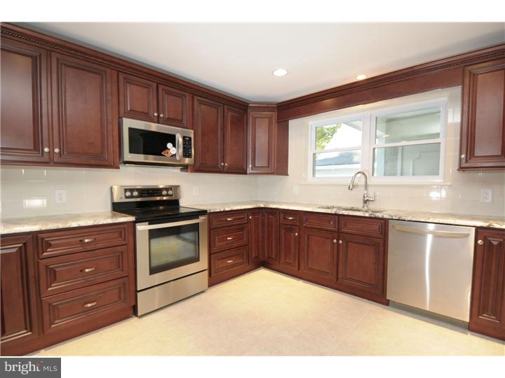 511 Ballytore Road Wynnewood, PA 19096 - Photo 5 of 19 Gallery Image 5