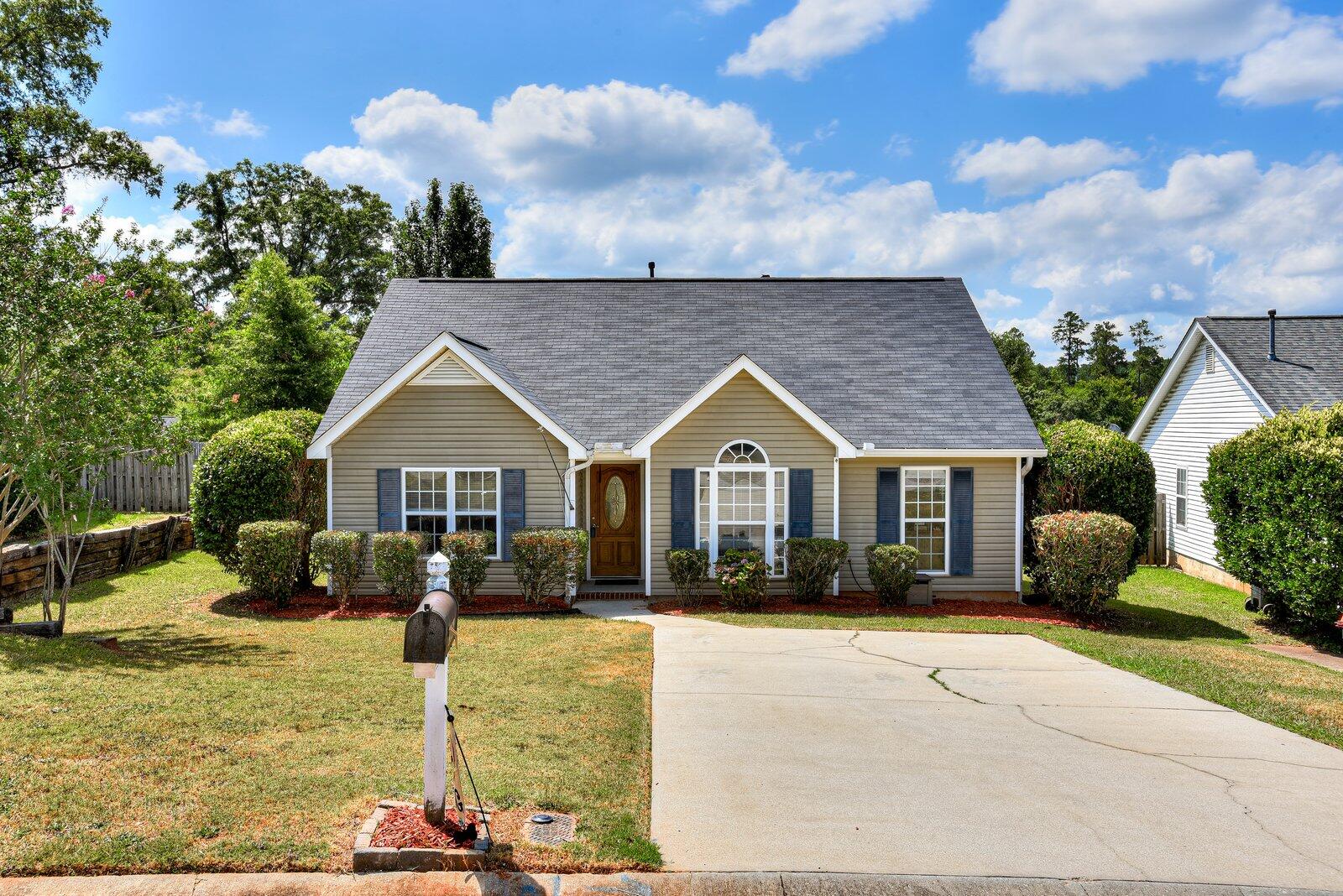 516 Cashel Road Grovetown, GA 30813 - Photo 4 of 32 IMG_3054