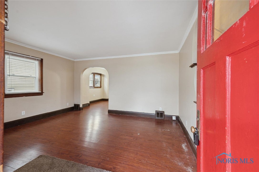 2045 Mansfield Road Toledo, OH 43613 - Photo 8 of 35 Gallery Image 8