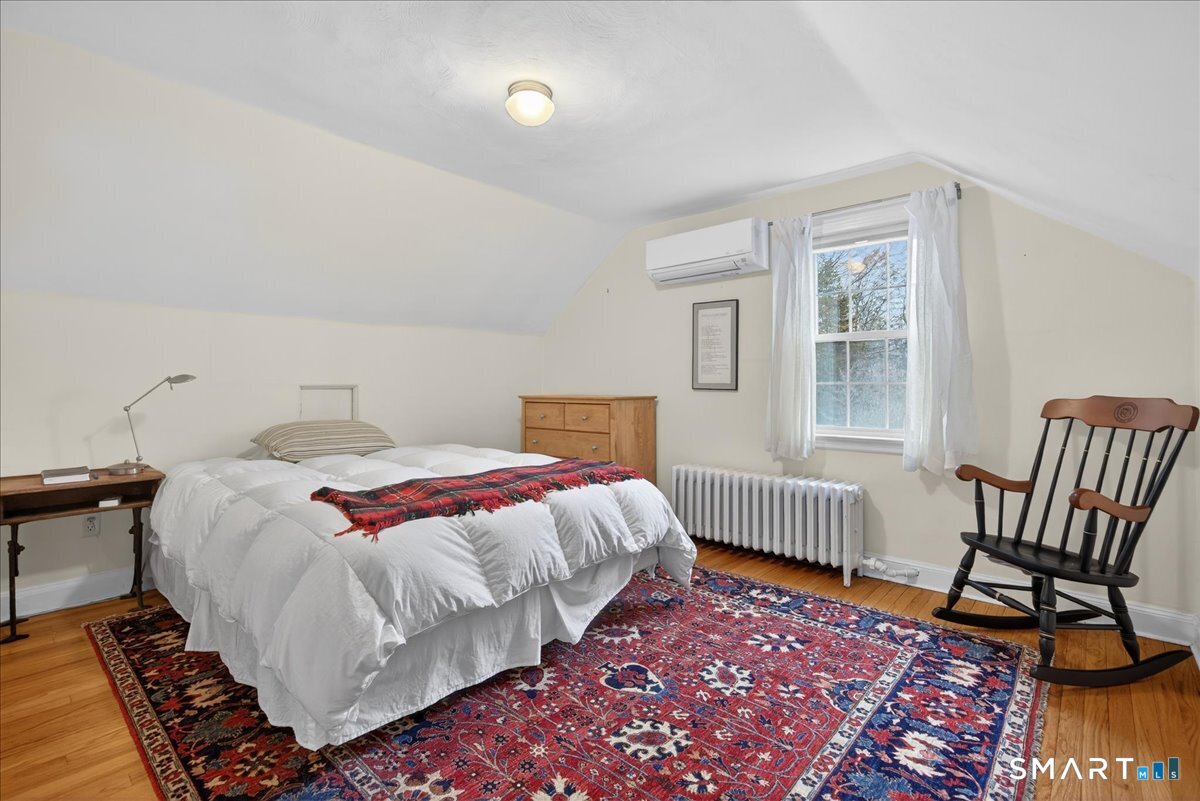 35 Barrett Street Hamden, CT 06517 - Photo 28 of 41