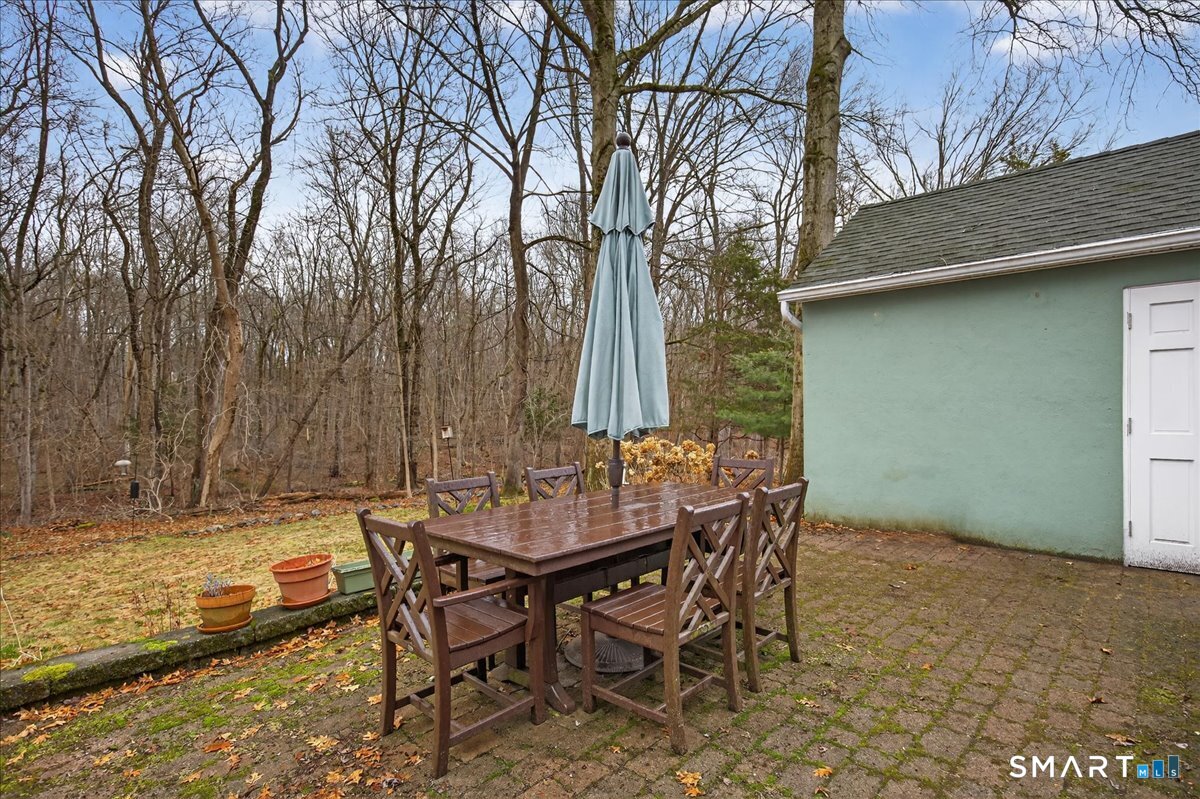 35 Barrett Street Hamden, CT 06517 - Photo 34 of 41