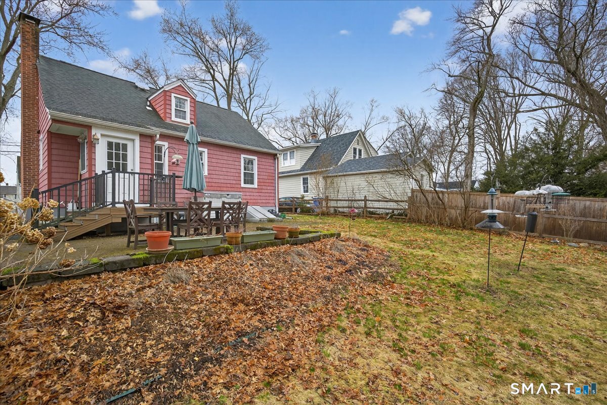 35 Barrett Street Hamden, CT 06517 - Photo 35 of 41