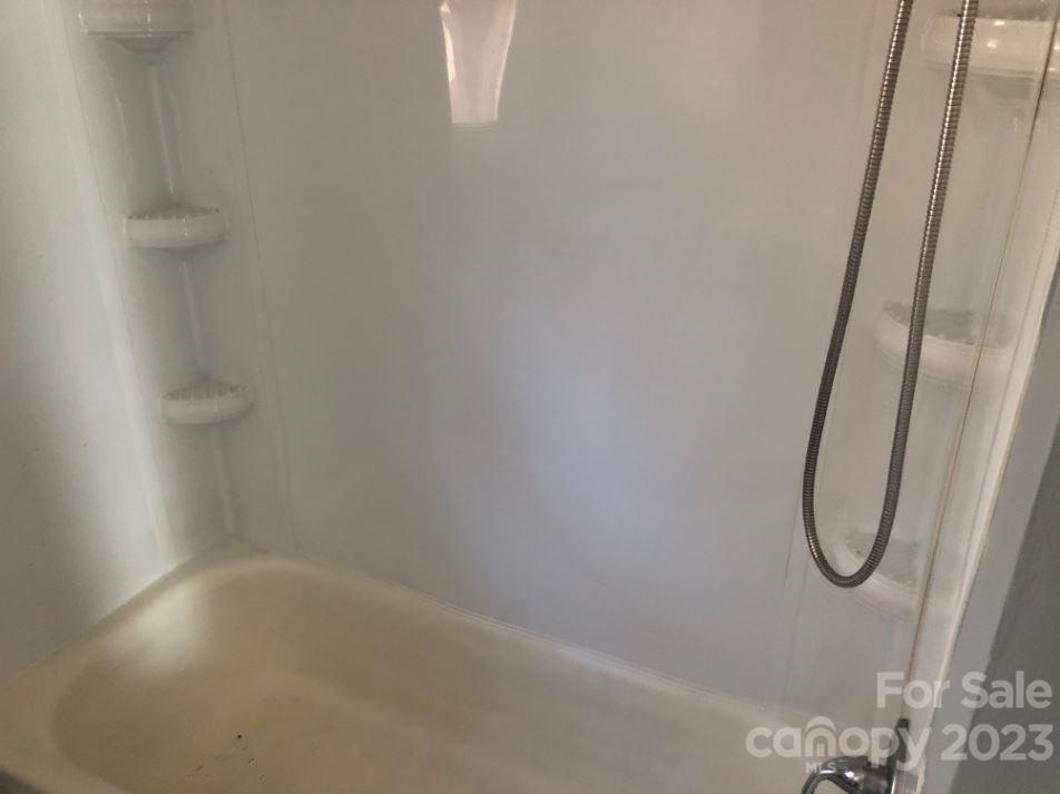 1702 Newland Road Charlotte, NC 28216 - Photo 28 of 34