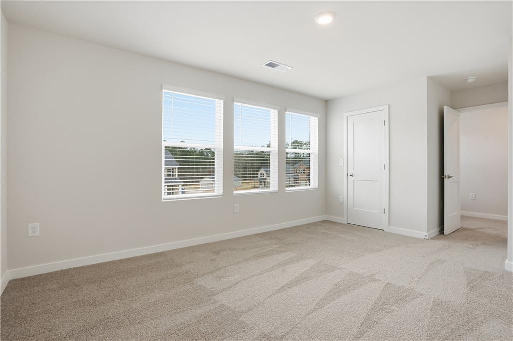 361 Jarrett Street Fairburn, GA 30213 - Photo 9 of 13