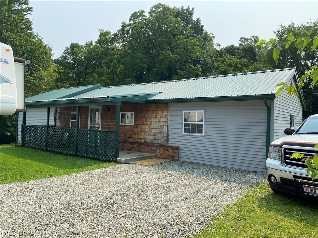 71608 Old Twenty One Road Kimbolton, OH 43749 - Photo 1 of 30 Gallery Image 1