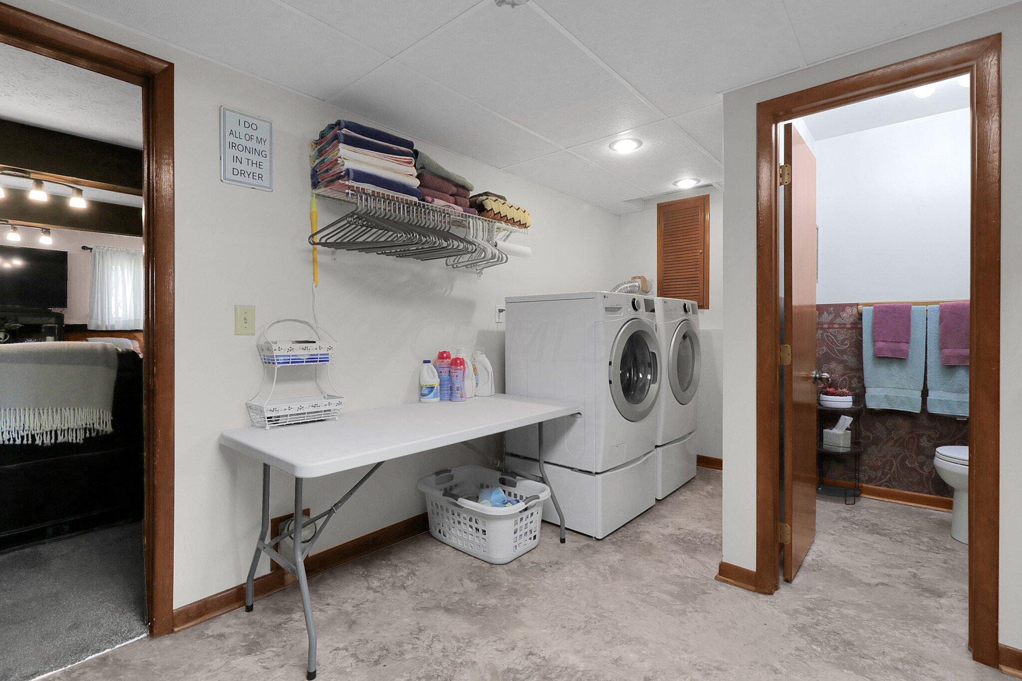 6306 Feder Road Columbus, OH 43228 - Photo 32 of 43 Down stairs laundry