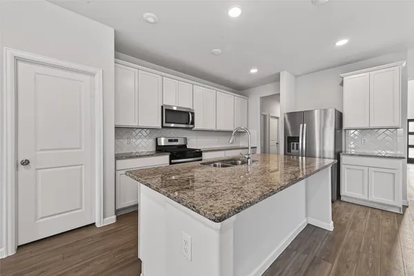 $2,800 | 5823 Fresh View Court, Katy, TX 77493