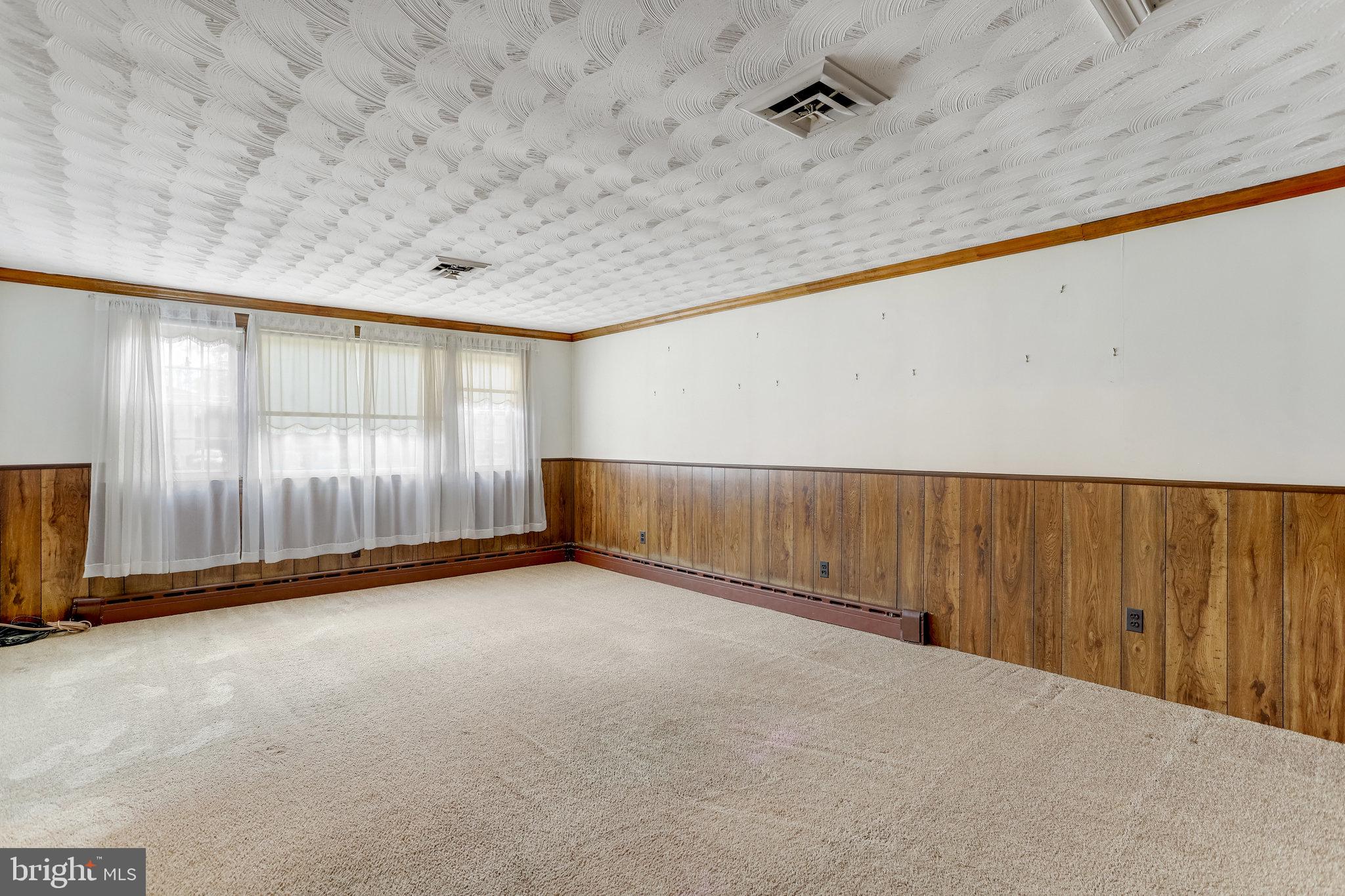 6404 Inwood Drive Springfield, VA 22150 - Photo 12 of 50