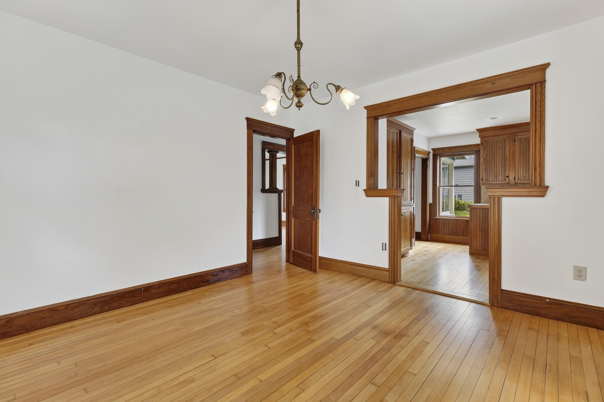 86 Gleckler Road Portland, ME 04103 - Photo 18 of 50 Dining Room