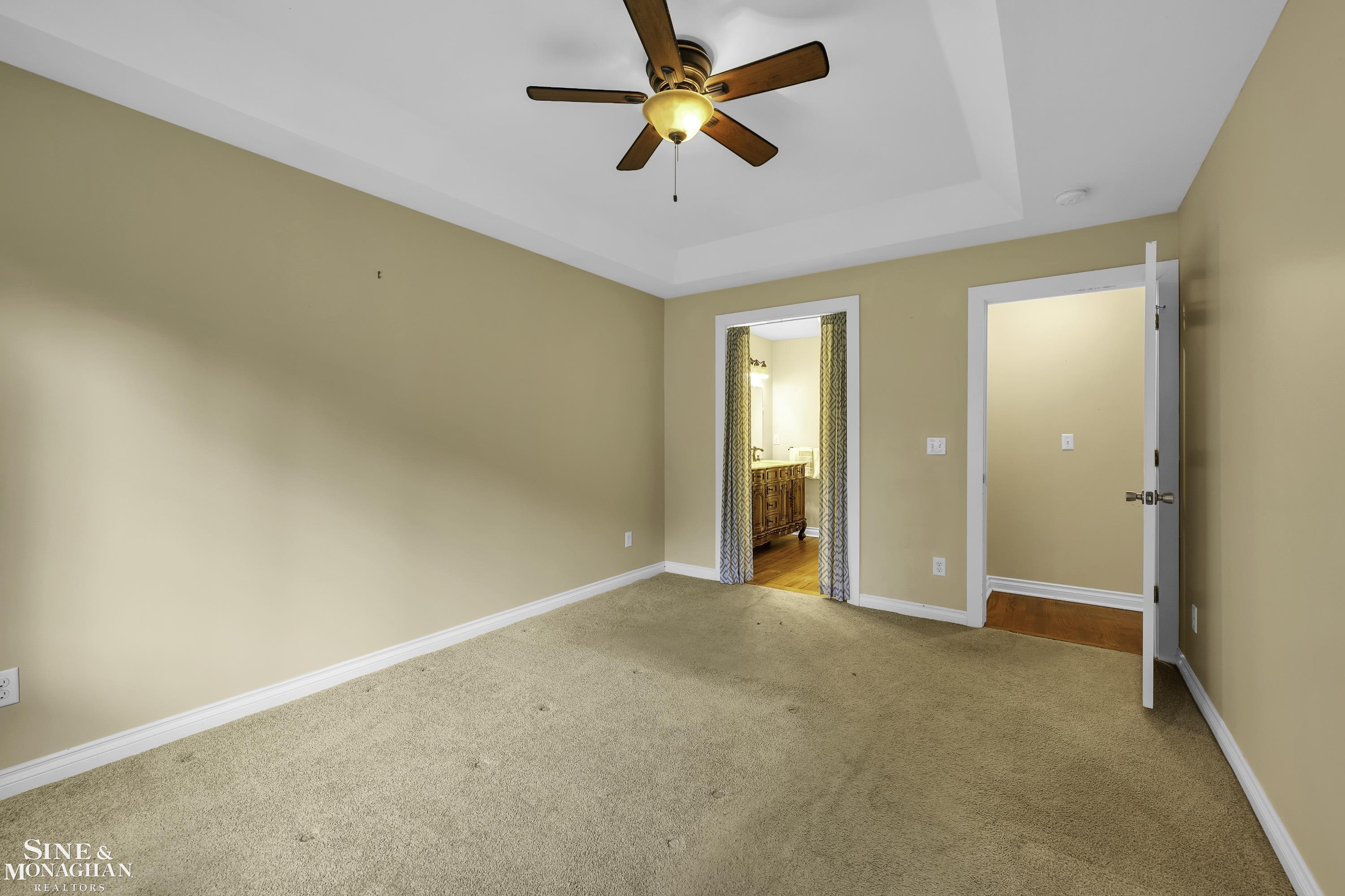 611 Fisher Road Grosse Pointe, MI 48230 - Photo 25 of 49 50158402-e0498592-875d-4e54-b434-8440652cd28c.JPG