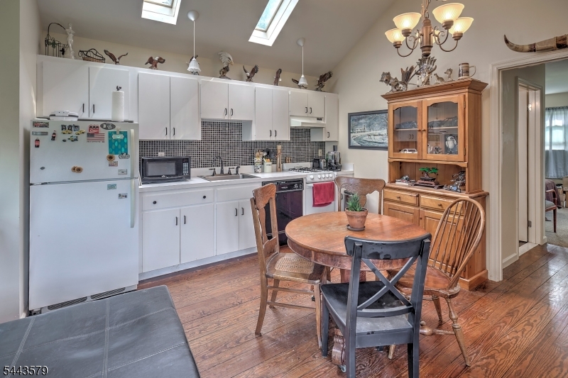 17 Hollow Brook Road Califon, NJ 07830 - Photo 42 of 49