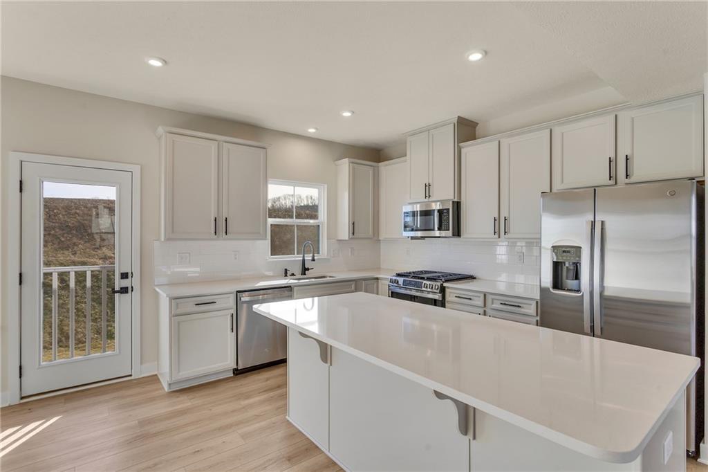 6039 Ruby Way Mars, PA 16046 - Photo 13 of 44