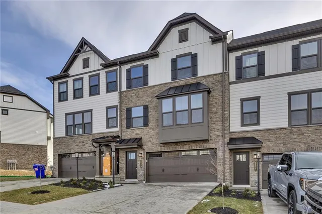 $2,900 | 6039 Ruby Way, Mars, PA 16046