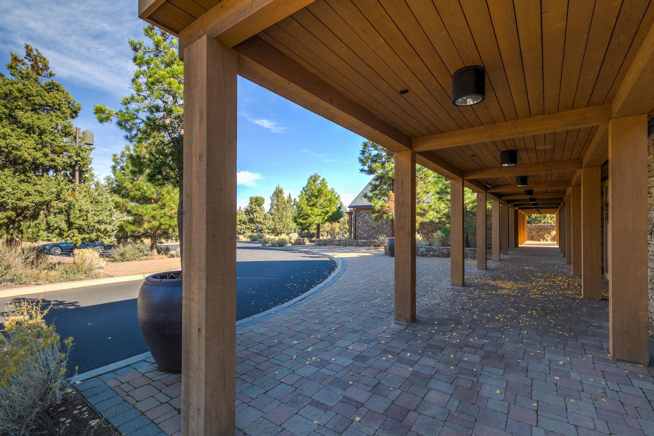 1825 Northwest Wild Rye Circle Bend, OR 97703 - Photo 16 of 34 Amenities - North Rim - one-time-use-7