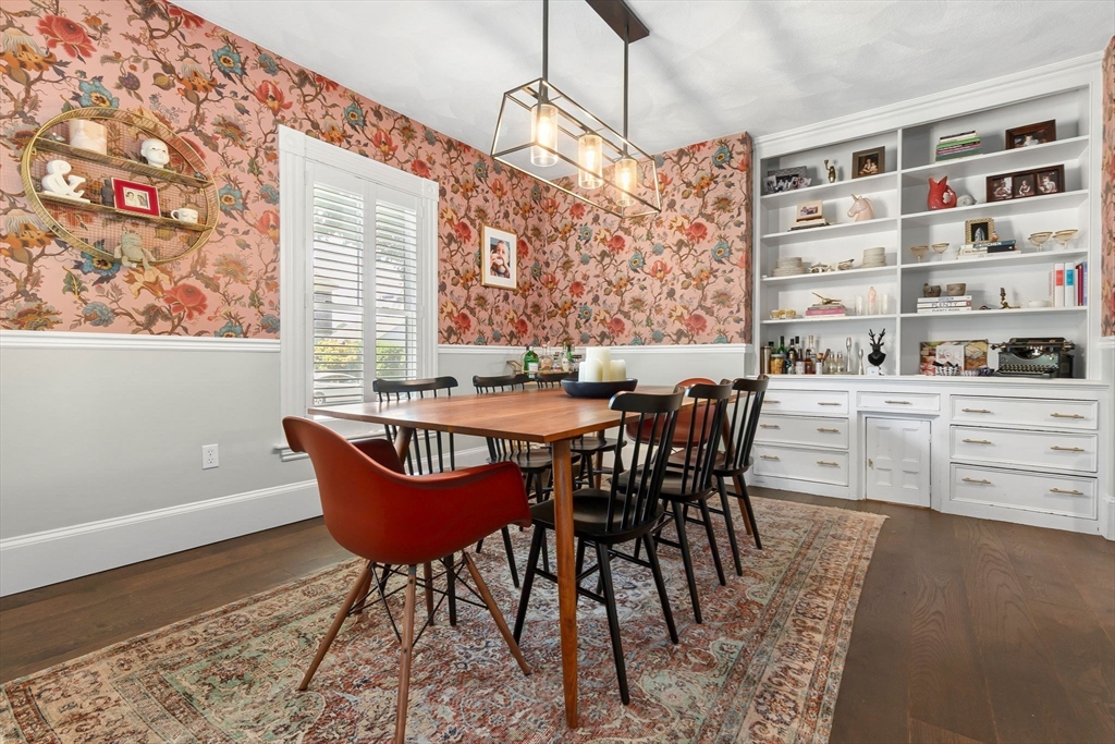13 Pleasant Street Hamilton, MA 01982 - Photo 13 of 35 Gallery Image 13
