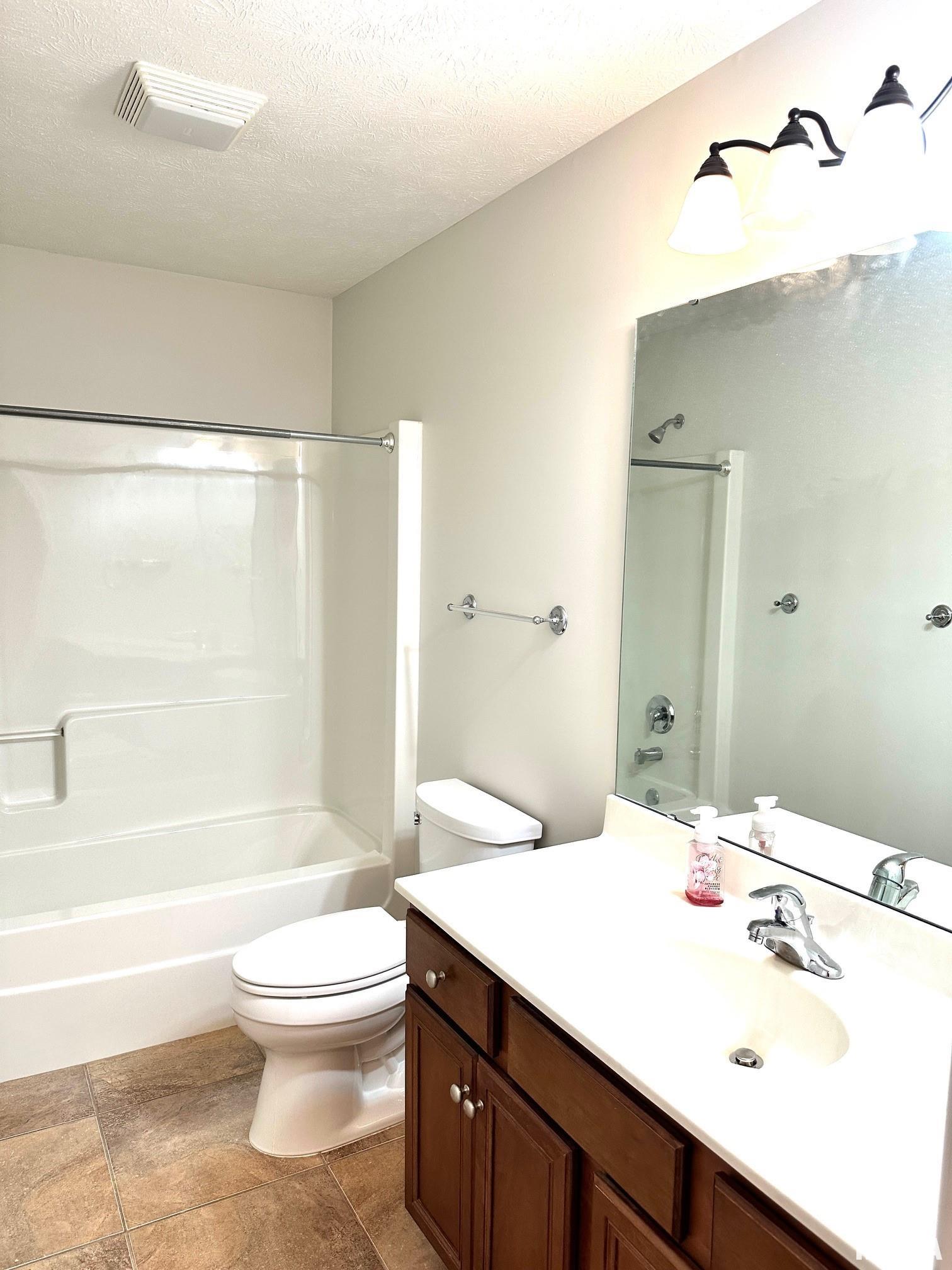3208 Mackinaw Lane Springfield, IL 62711 - Photo 17 of 22 Gallery Image 17