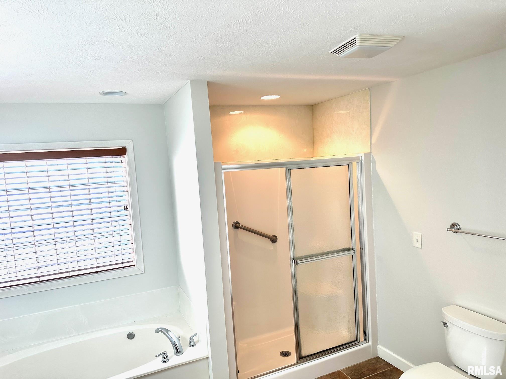 3208 Mackinaw Lane Springfield, IL 62711 - Photo 19 of 22 Gallery Image 19