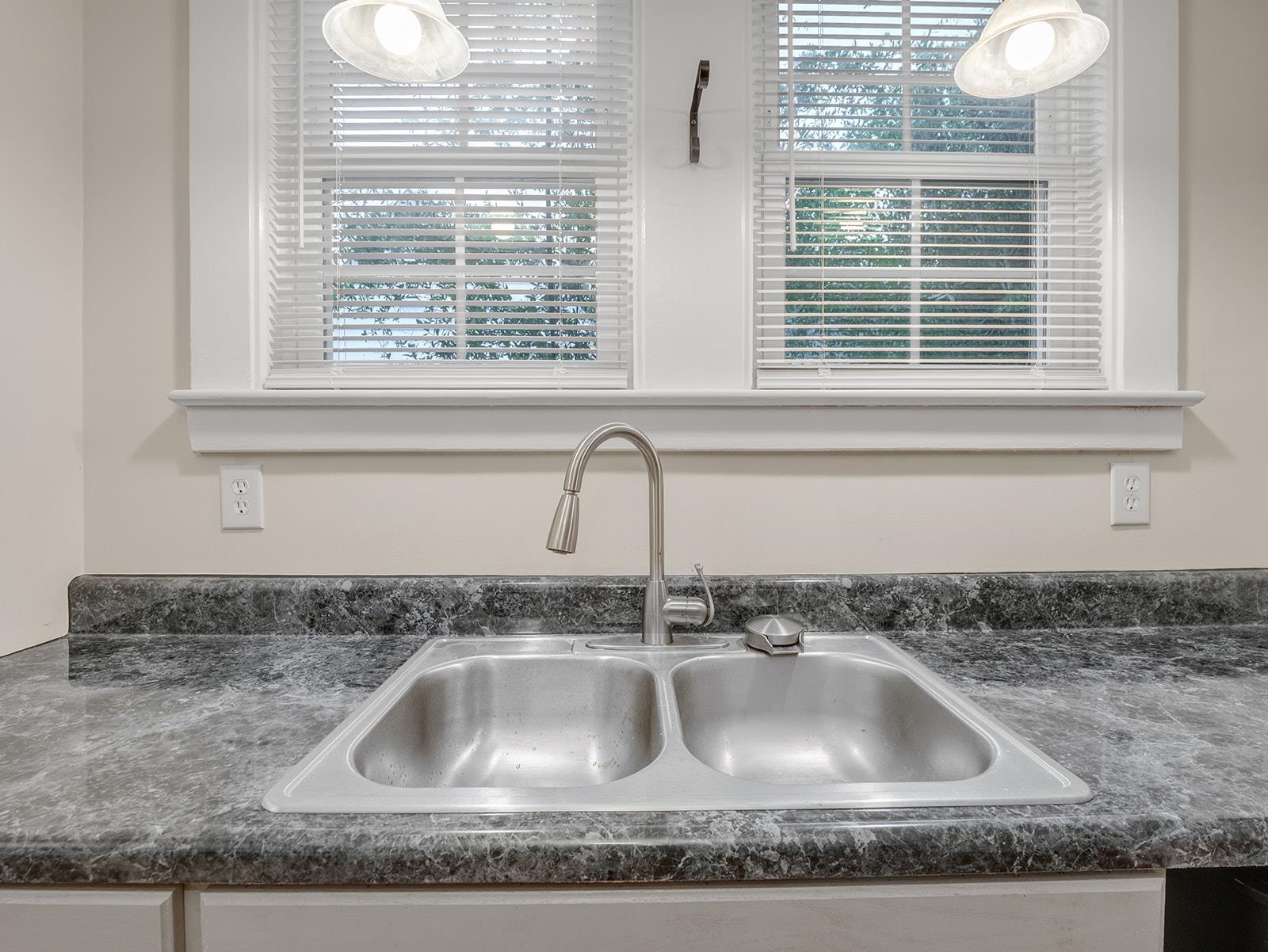 117 Cooper Street Kingstree, SC 29556 - Photo 22 of 45