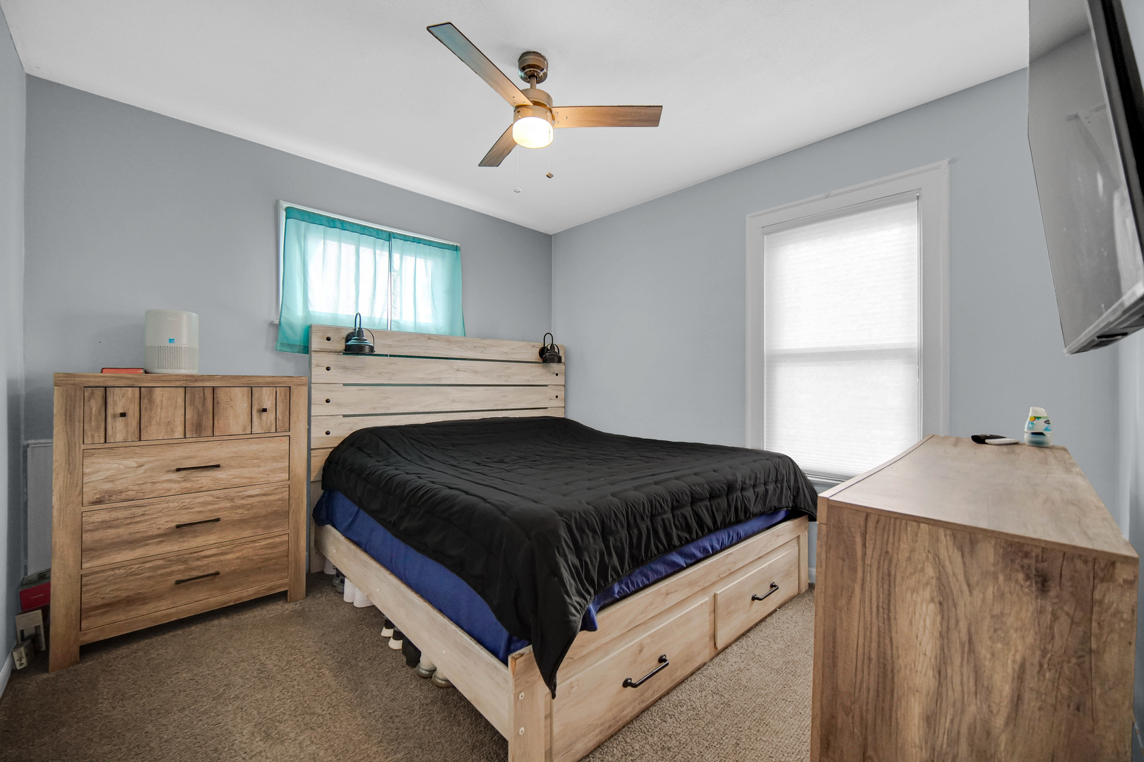 1635 Linden Road Homewood, IL 60430 - Photo 13 of 20 a bedroom with a bed and a dresser
