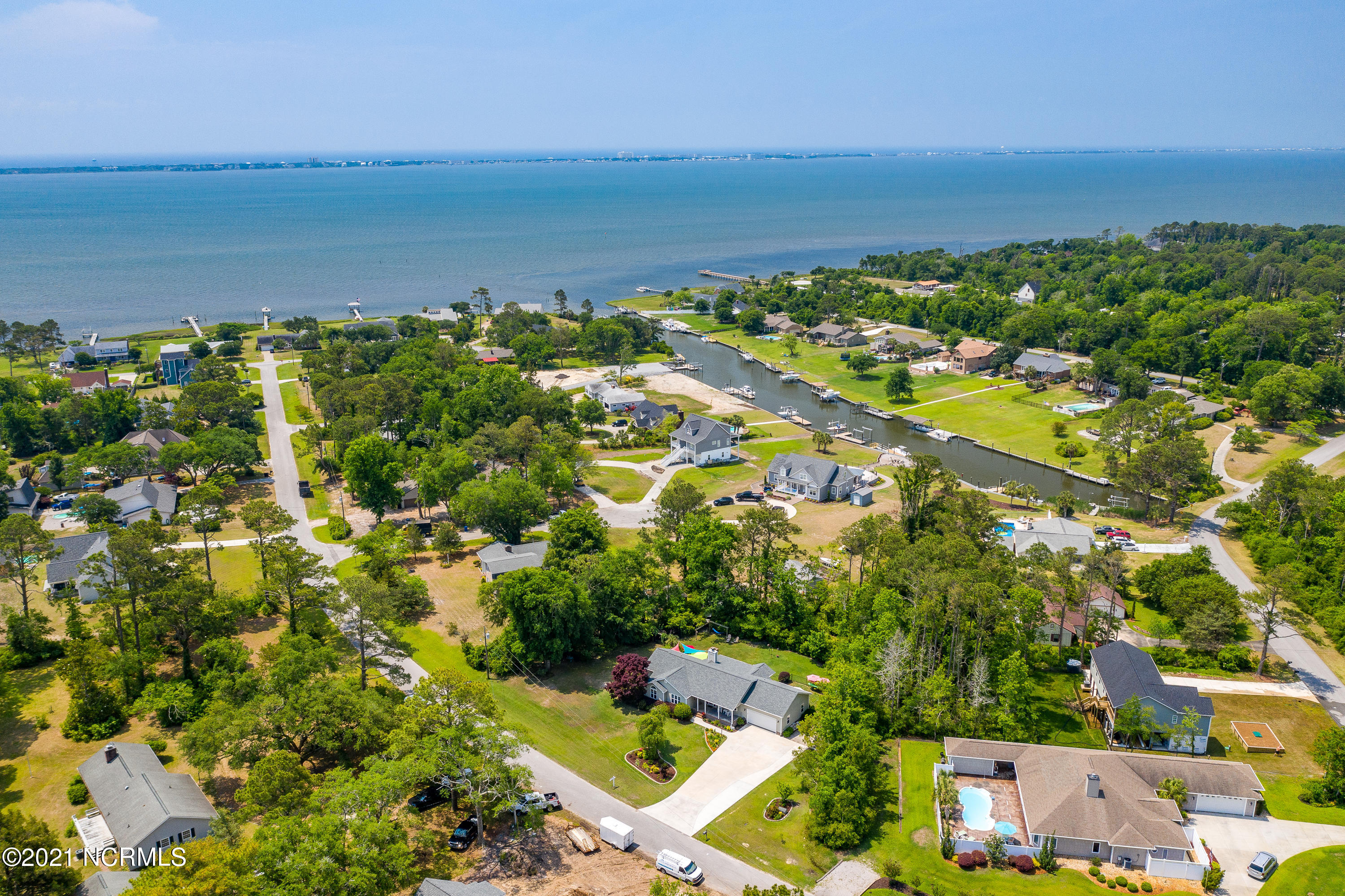 104 Ricky Lane Newport, NC 28570 - Photo 24 of 64 Chill Photo Aerials-24