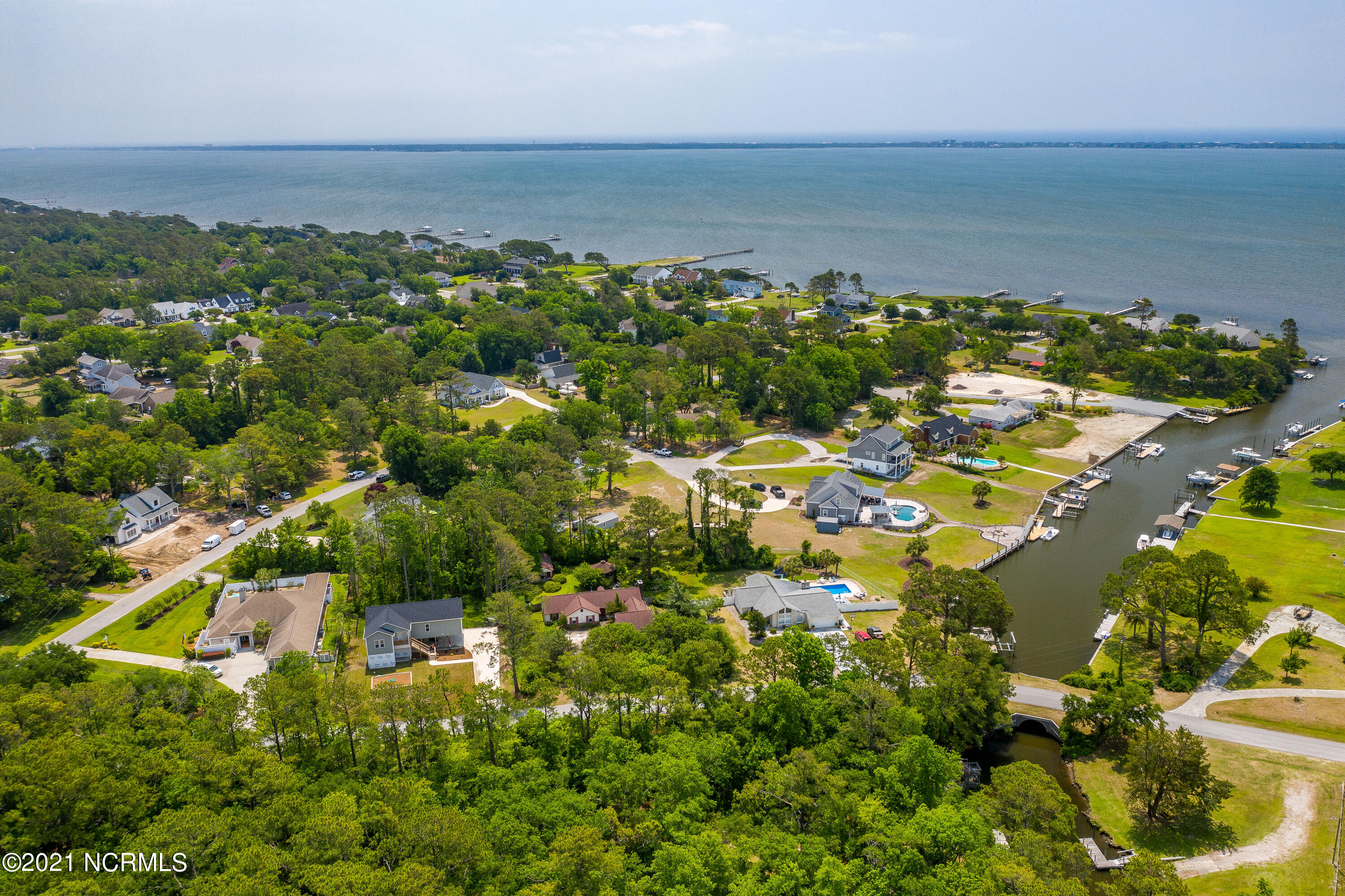 104 Ricky Lane Newport, NC 28570 - Photo 29 of 64 Chill Photo Aerials-29