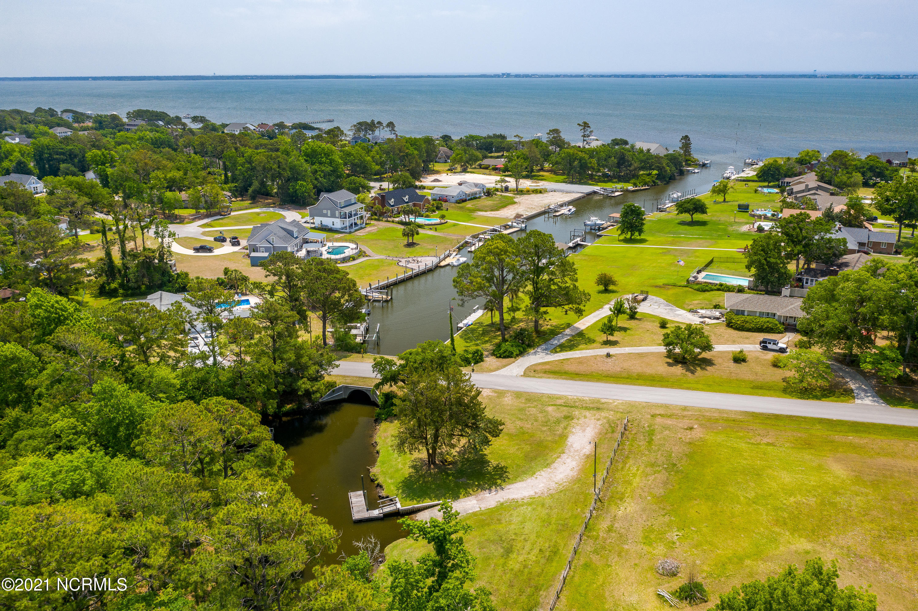 104 Ricky Lane Newport, NC 28570 - Photo 33 of 64 Chill Photo Aerials-33