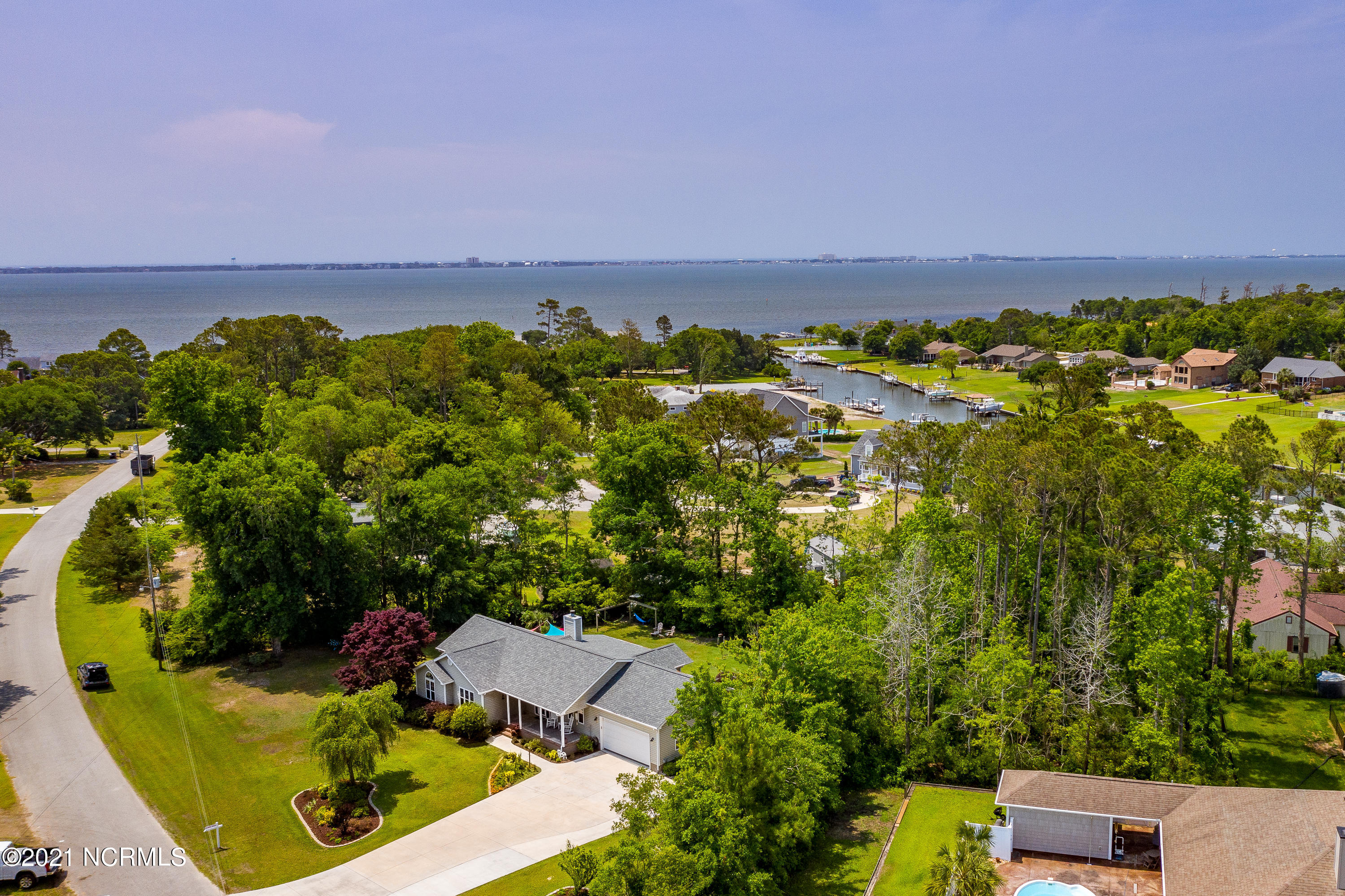 104 Ricky Lane Newport, NC 28570 - Photo 35 of 64 Chill Photo Aerials-35