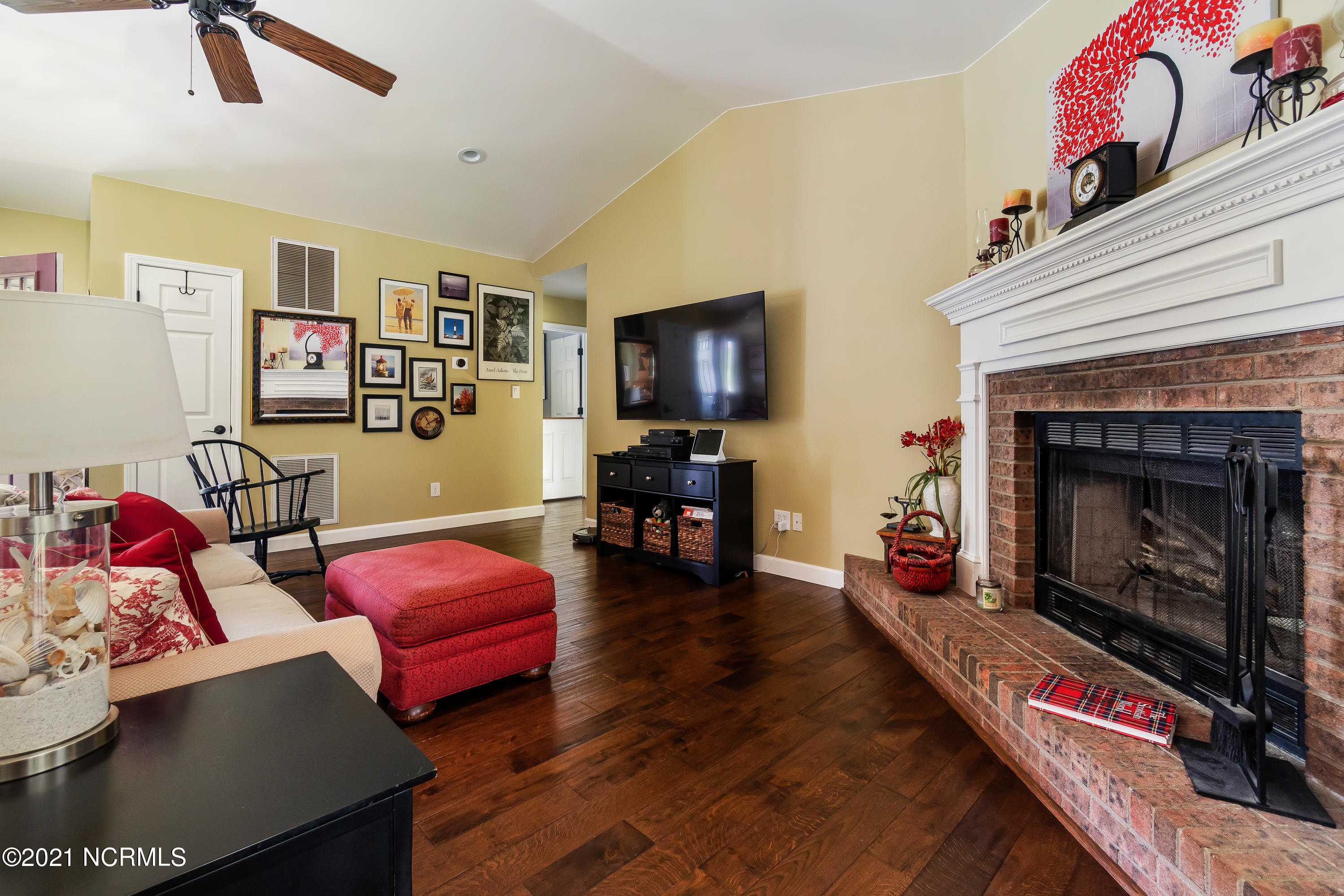 104 Ricky Lane Newport, NC 28570 - Photo 44 of 64 Chill Photo_-9