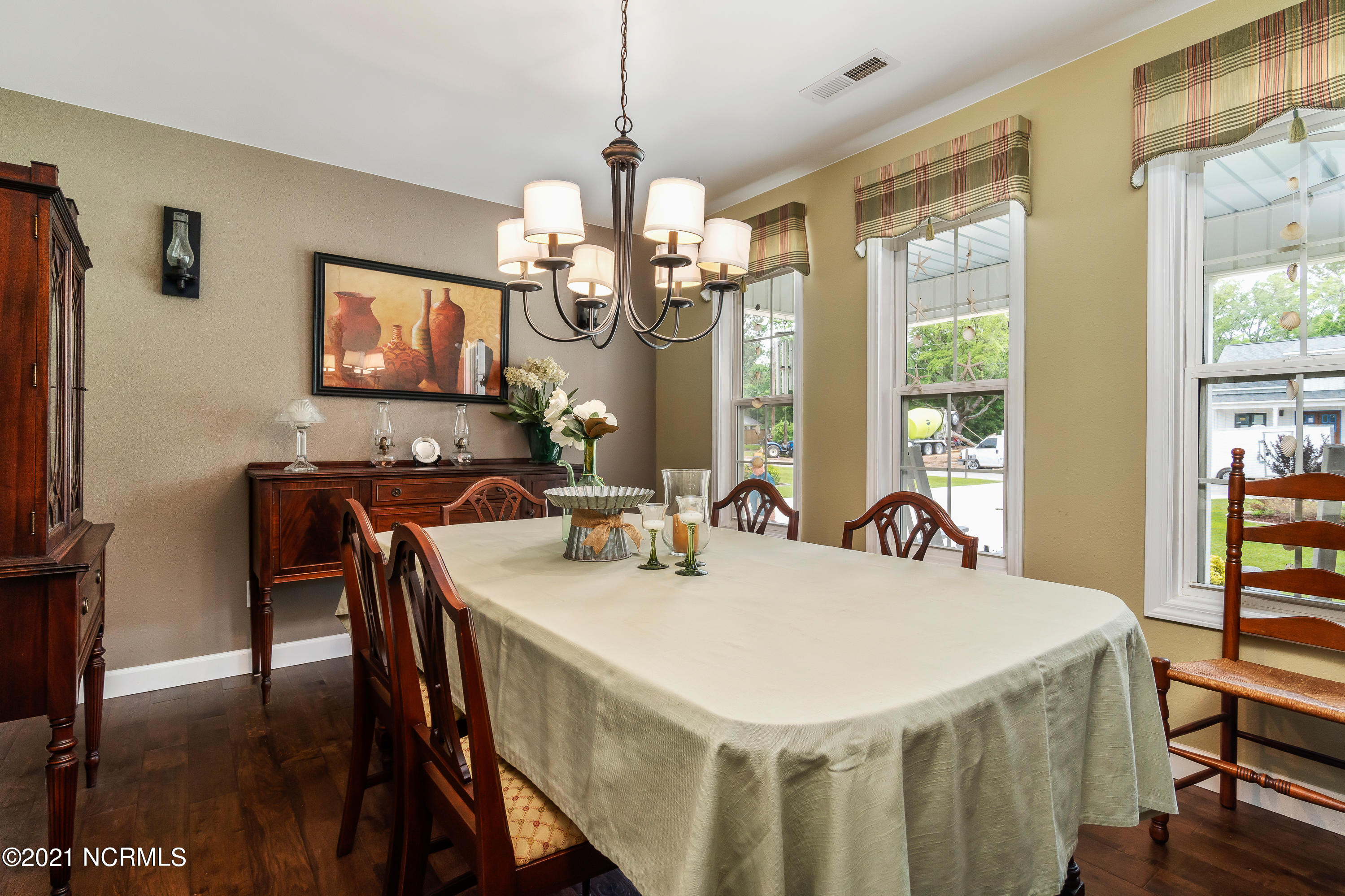 104 Ricky Lane Newport, NC 28570 - Photo 48 of 64 Chill Photo_-13