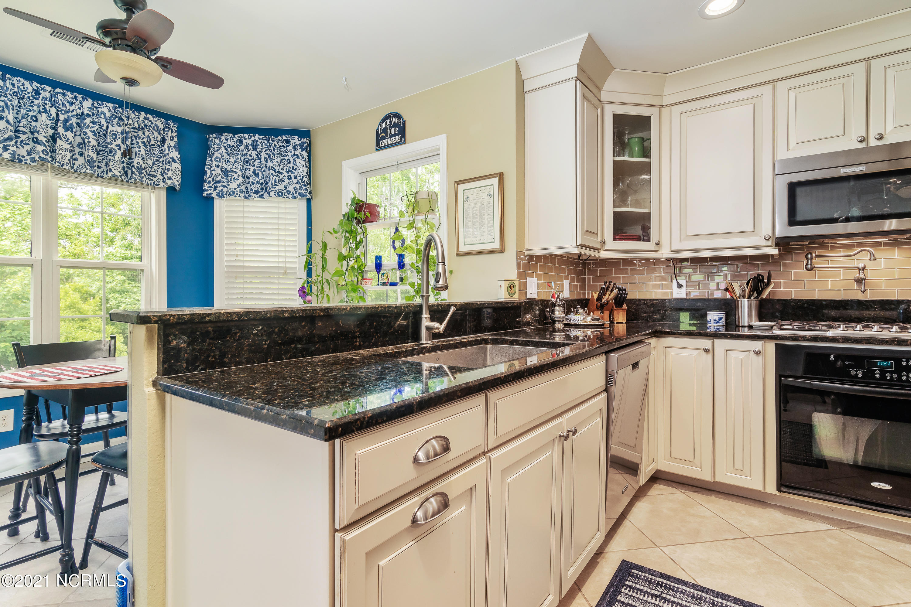 104 Ricky Lane Newport, NC 28570 - Photo 50 of 64 Chill Photo_-15