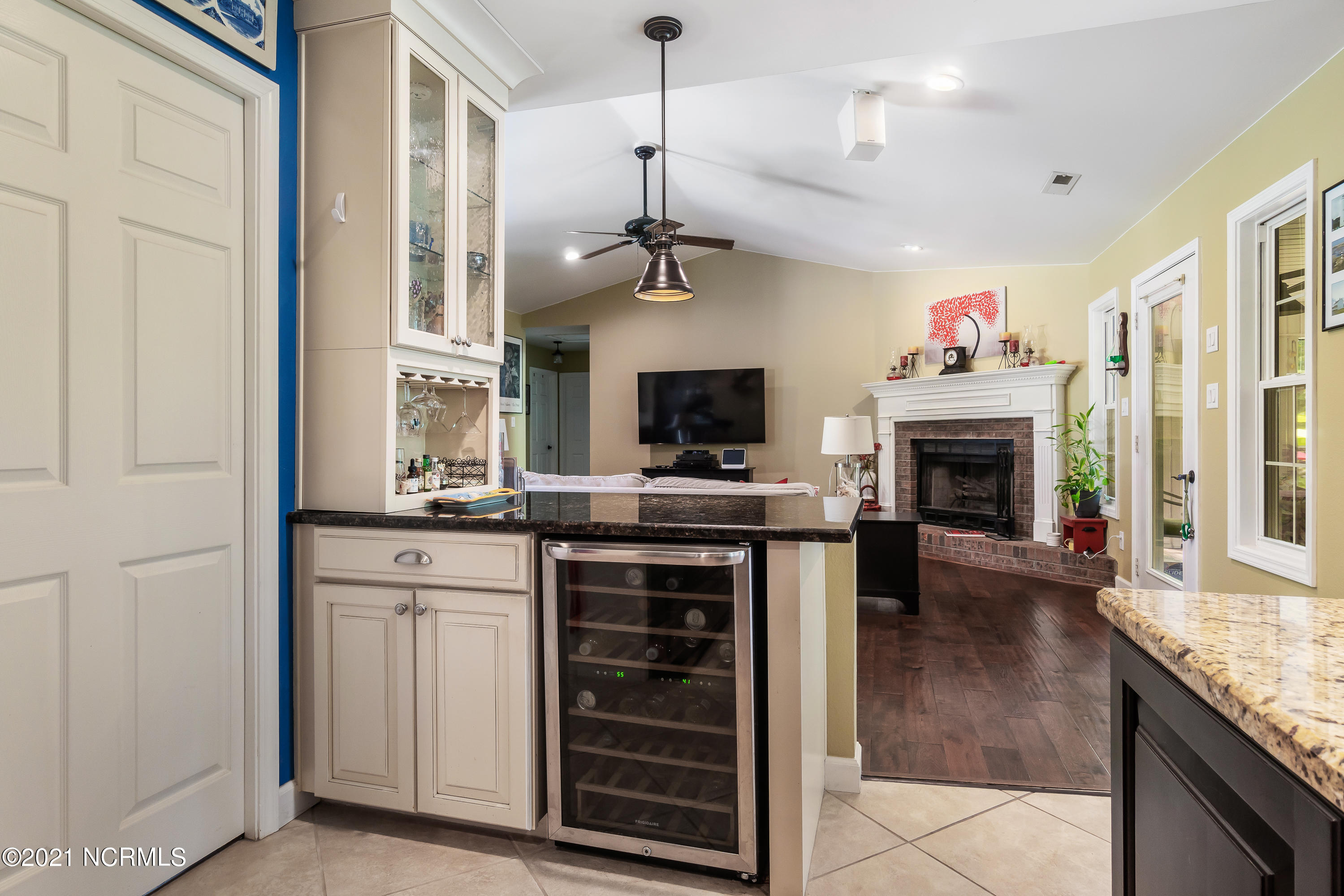 104 Ricky Lane Newport, NC 28570 - Photo 53 of 64 Chill Photo_-18