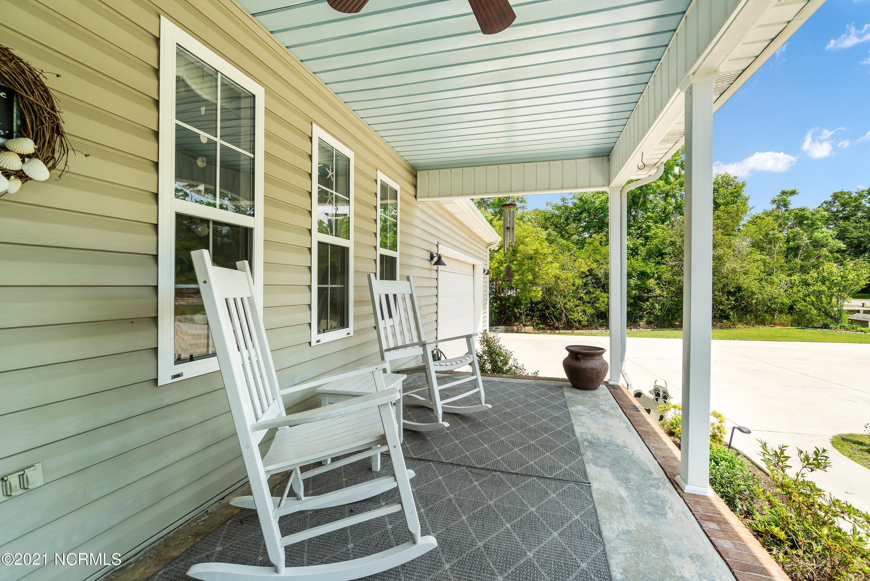 104 Ricky Lane Newport, NC 28570 - Photo 64 of 64 Chill Photo_-29