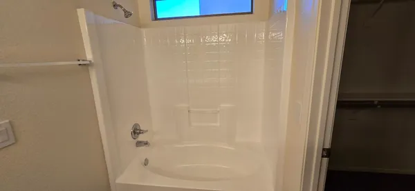 $1,995 | 8568 West Vogel Avenue, Peoria, AZ 85345