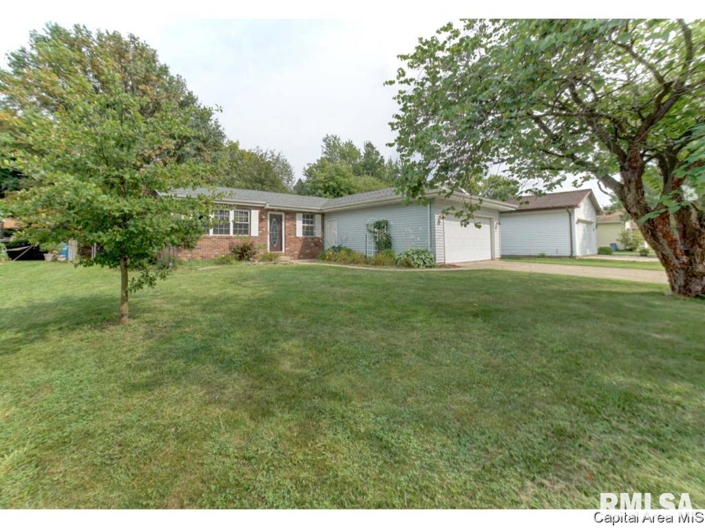 5262 Coleman Street Springfield, IL 62703 - Photo 3 of 31