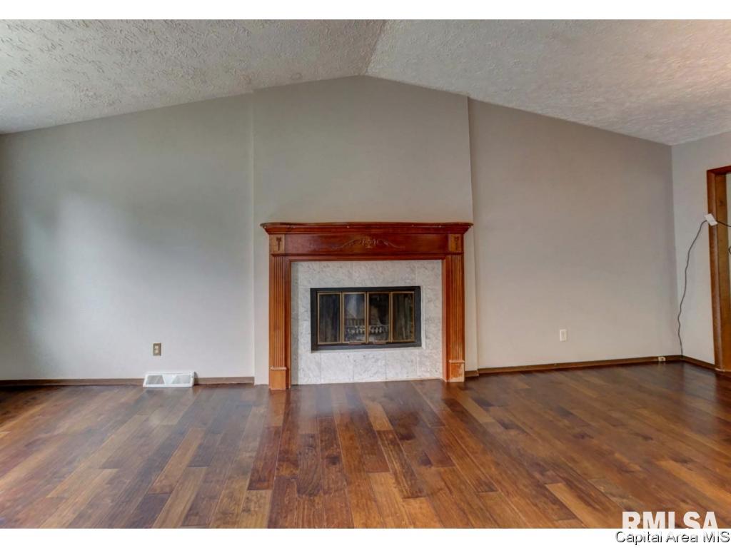 5262 Coleman Street Springfield, IL 62703 - Photo 10 of 31