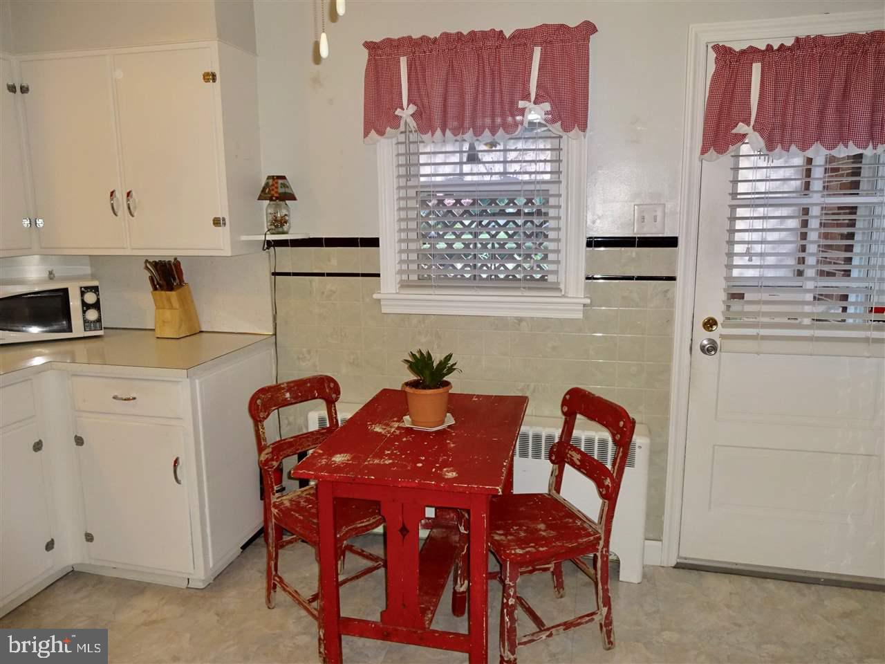 350 Edgehill Road York, PA 17403 - Photo 13 of 36