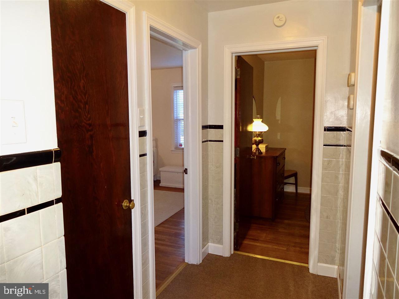 350 Edgehill Road York, PA 17403 - Photo 15 of 36