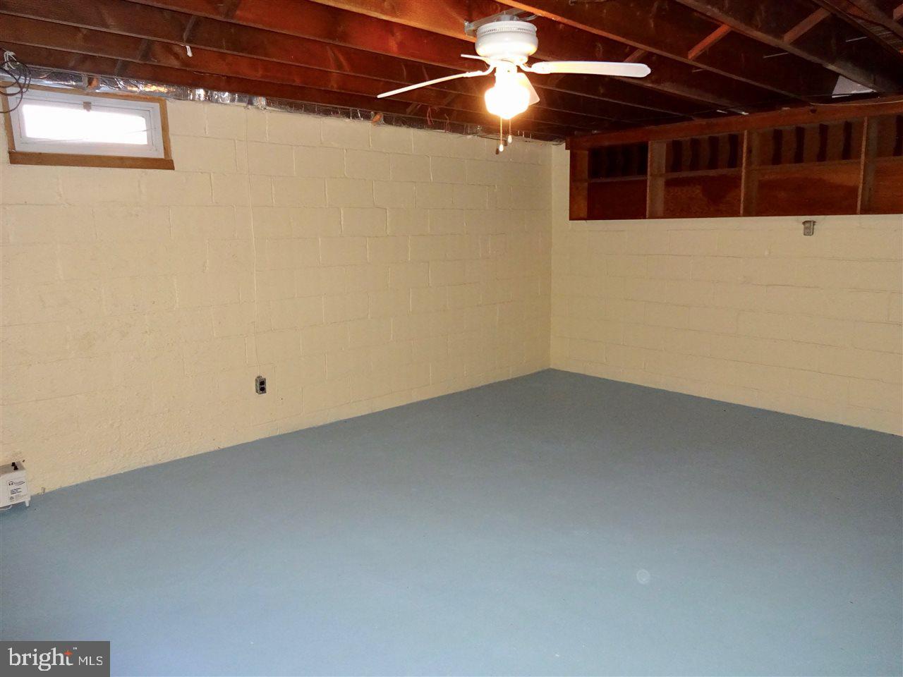 350 Edgehill Road York, PA 17403 - Photo 19 of 36