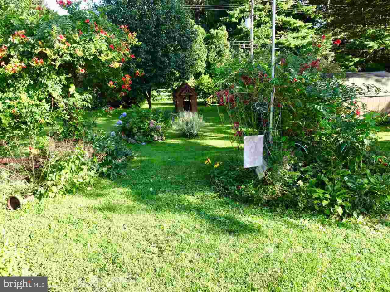 350 Edgehill Road York, PA 17403 - Photo 26 of 36