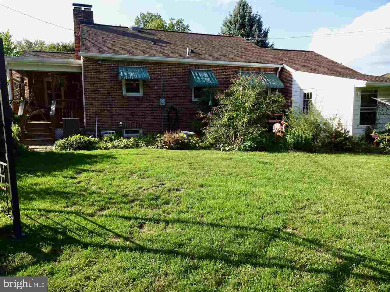 350 Edgehill Road York, PA 17403 - Photo 28 of 36
