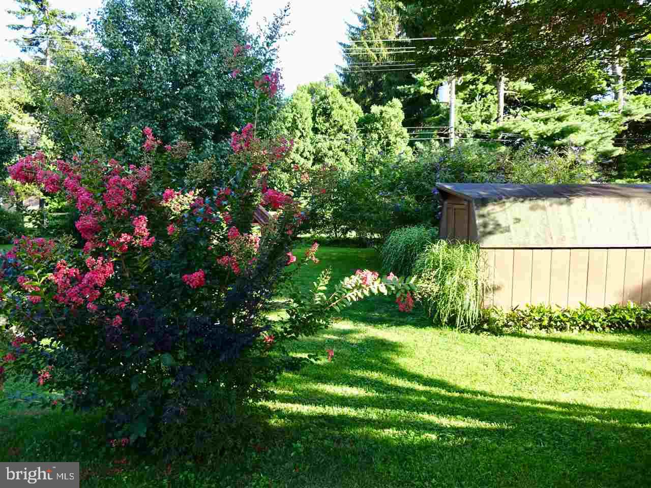 350 Edgehill Road York, PA 17403 - Photo 30 of 36